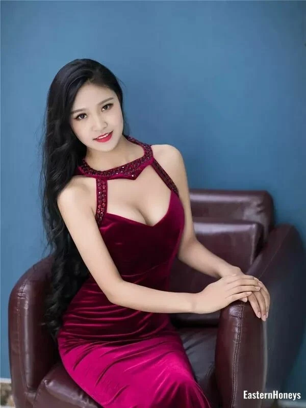 Aly Profile image 3