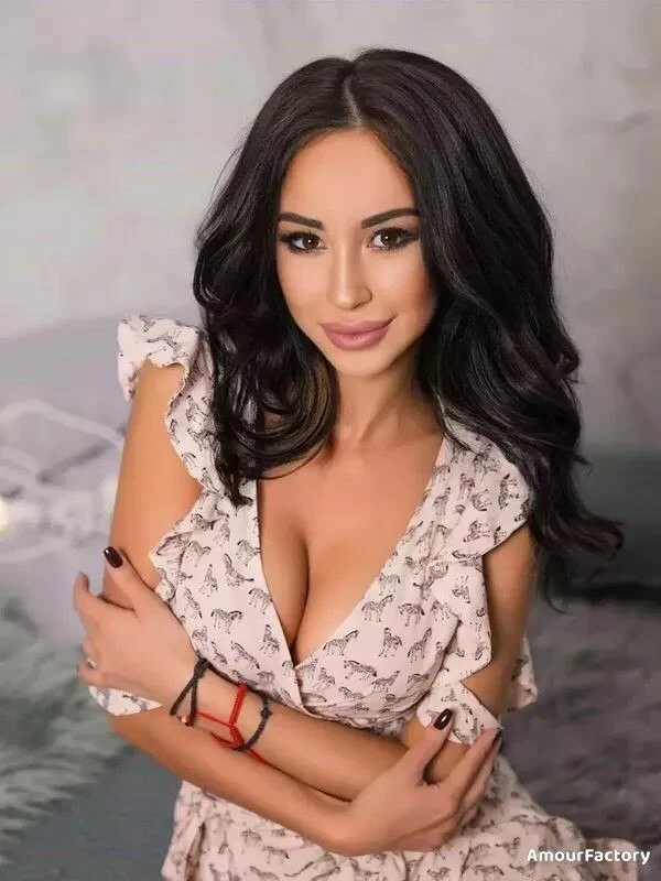 Lyudmila Profile image 4