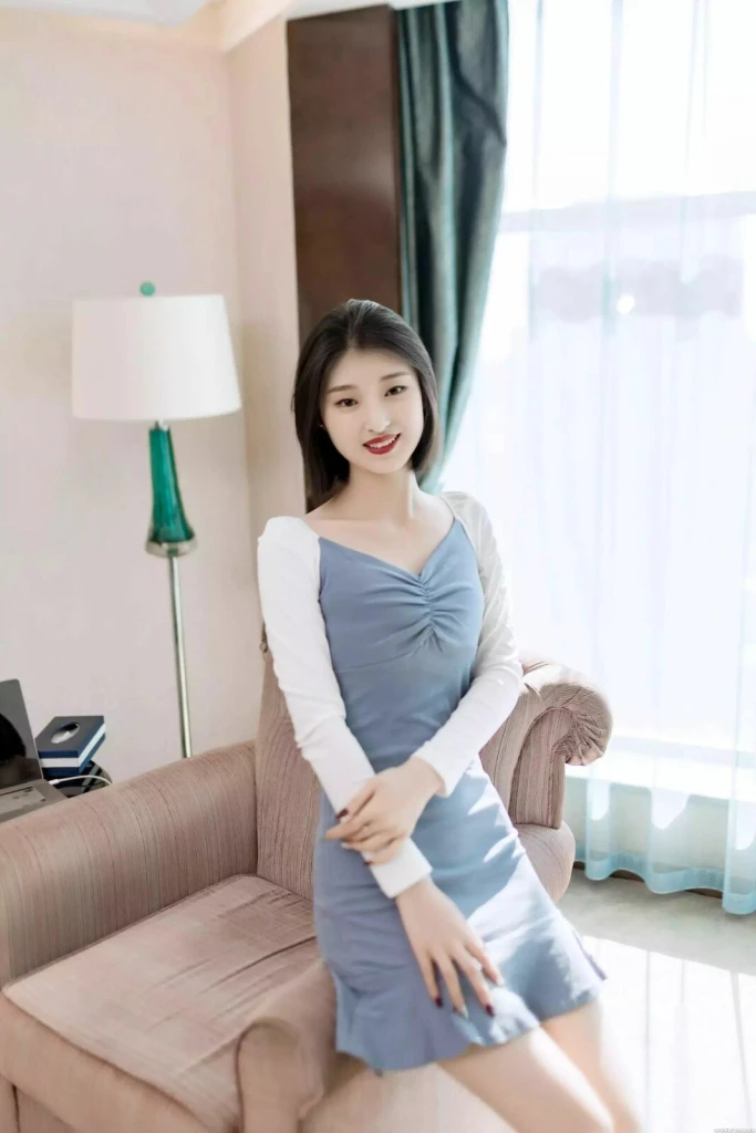 Lu Profile image 1