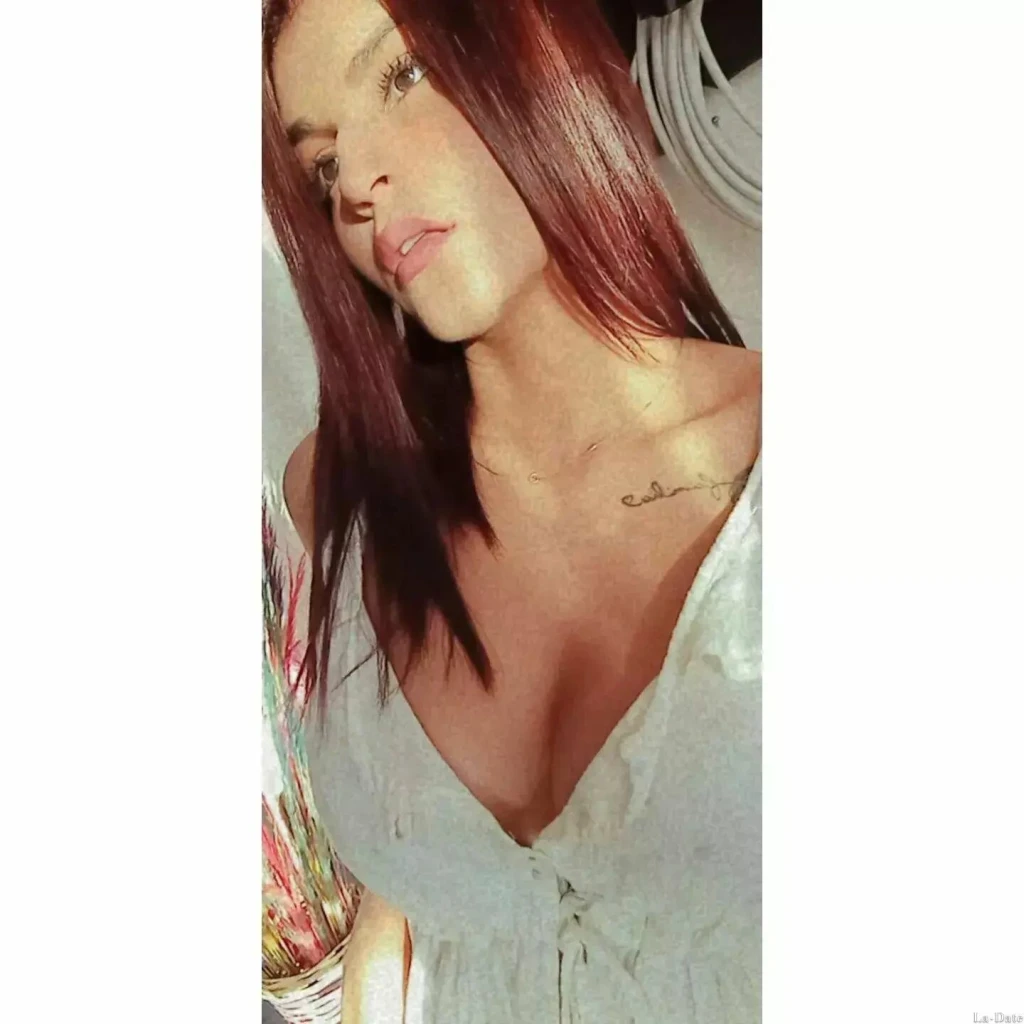 Sandra Profile image 4