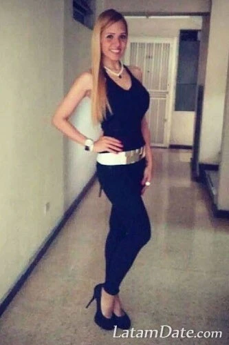 Nieves, 37