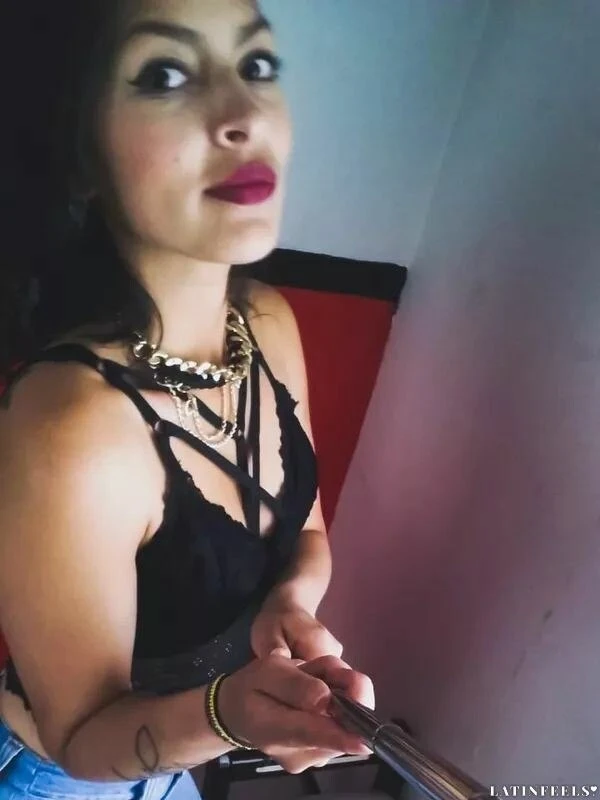 Luisa Profile image 3