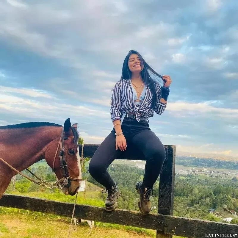 Erika Profile image 1